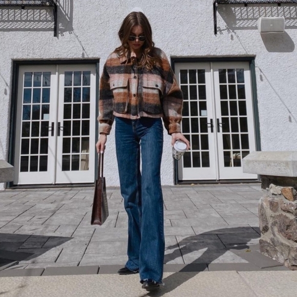 ZARA Crop Plaid Overshirt Shacket Brown Pink Cream in XS - Picture 4 of 9